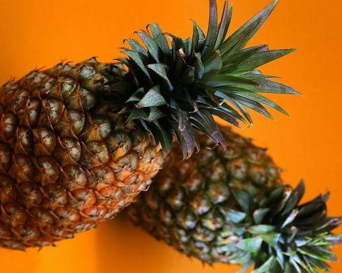 大菠萝吃瓜的视频,揭秘娱乐圈幕后故事