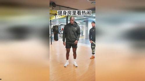 健身房吃瓜群众视频下载