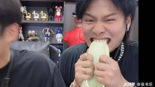 最新吃瓜消息小杨哥视频,揭秘幕后真相，带你领略网络红人魅力