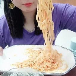 家里种的田瓜可以吃吗视频,自家田地里的美味果实